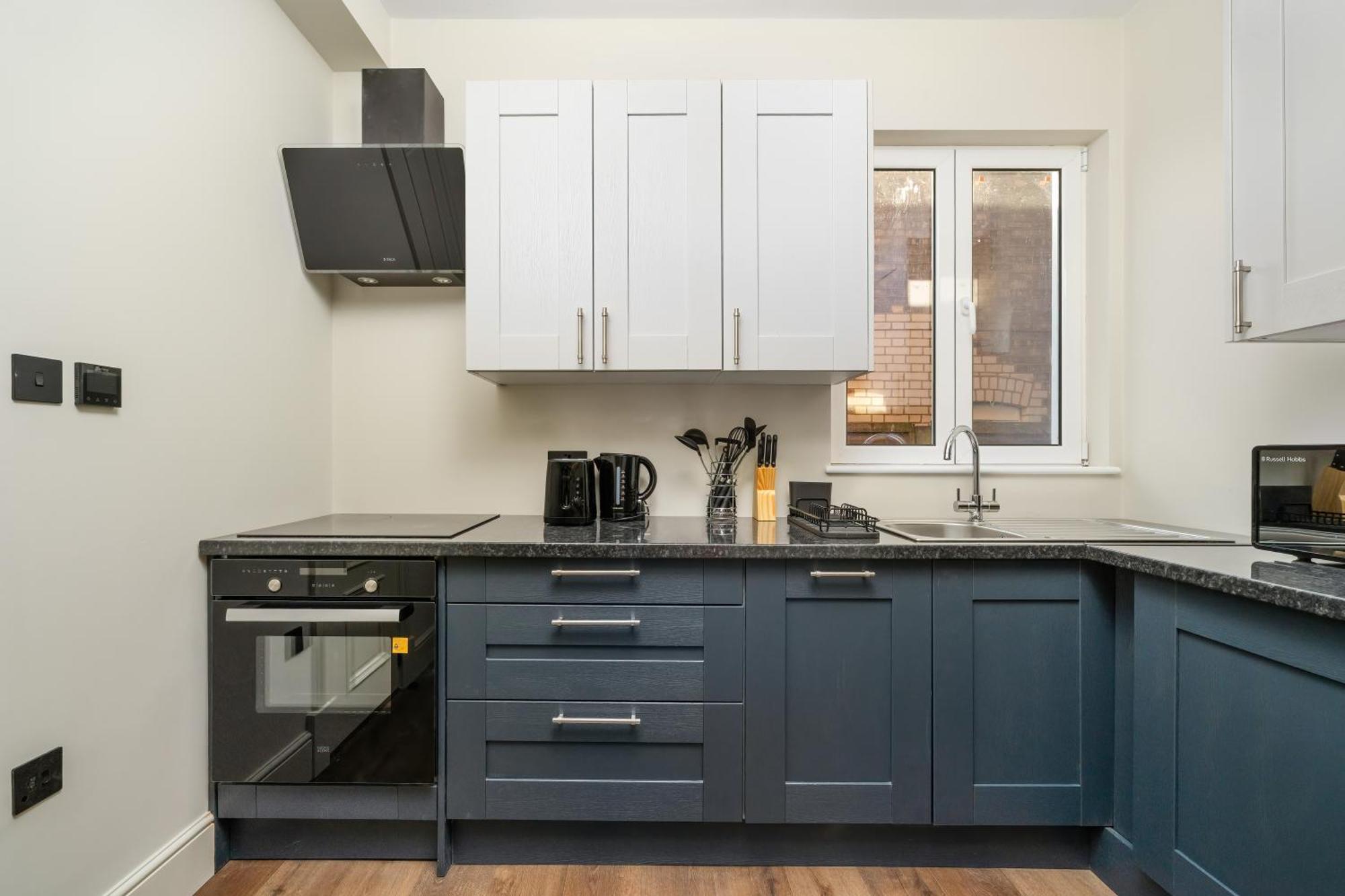 Willesden Apartment